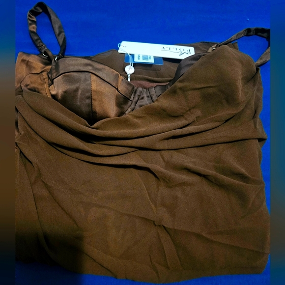 Oh Polly Corset style formal Dress - Picture 5 of 7